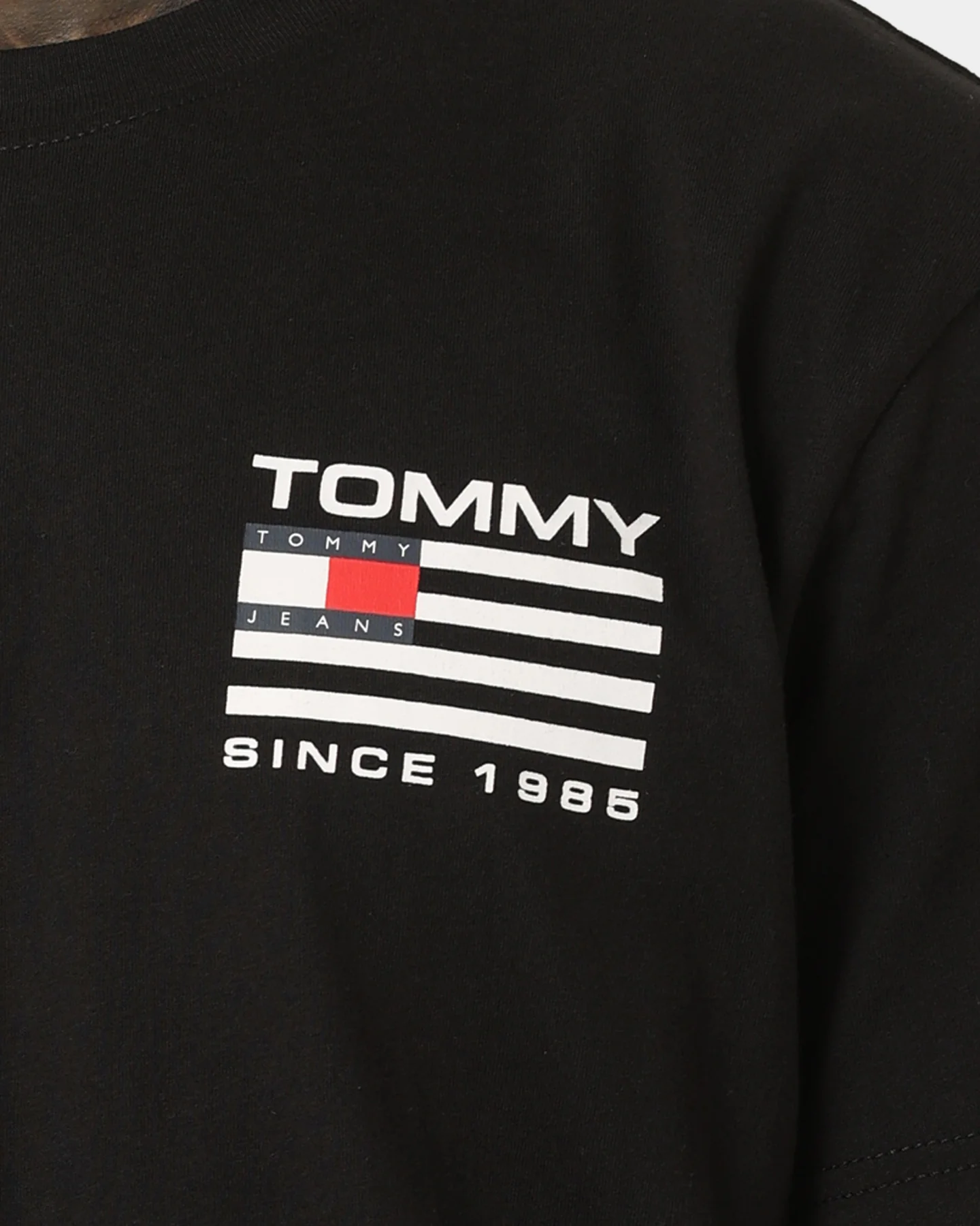 Tommy Jeans Classic RWB Back Logo T-Shirt Black - Image 4