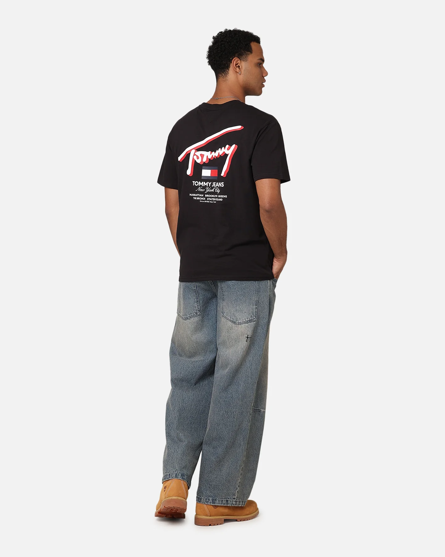 Tommy Jeans Reg 3D Street Signature T-Shirt Black - Image 3