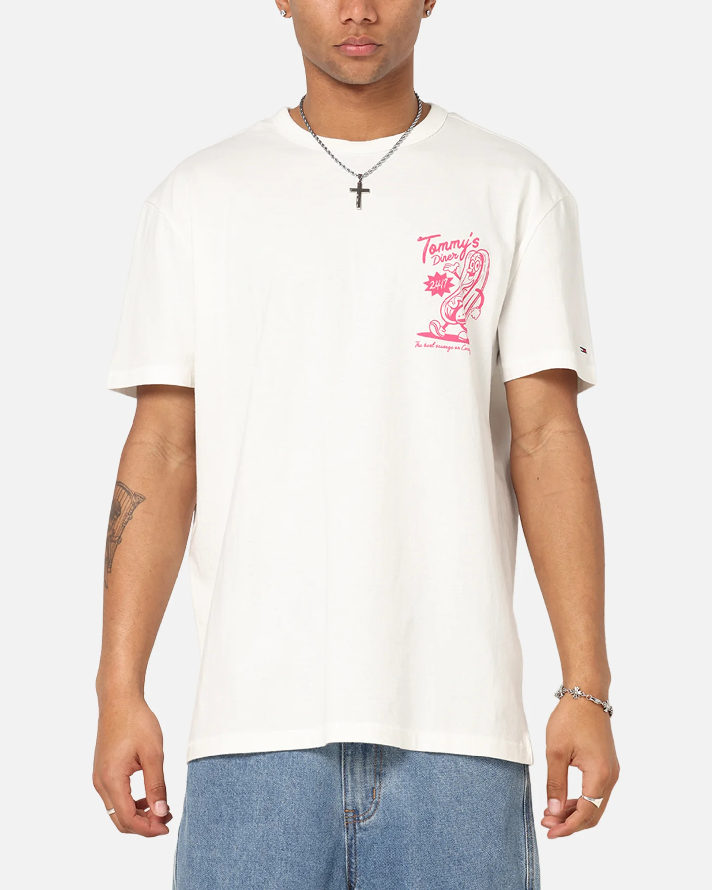 Tommy Jeans Regular Novelty Fair T-Shirt Ecru - Image 2
