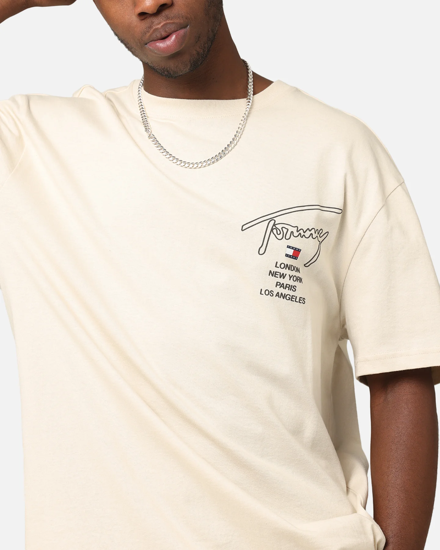 Tommy Jeans TJM City Twist T-Shirt Newsprint - Image 7