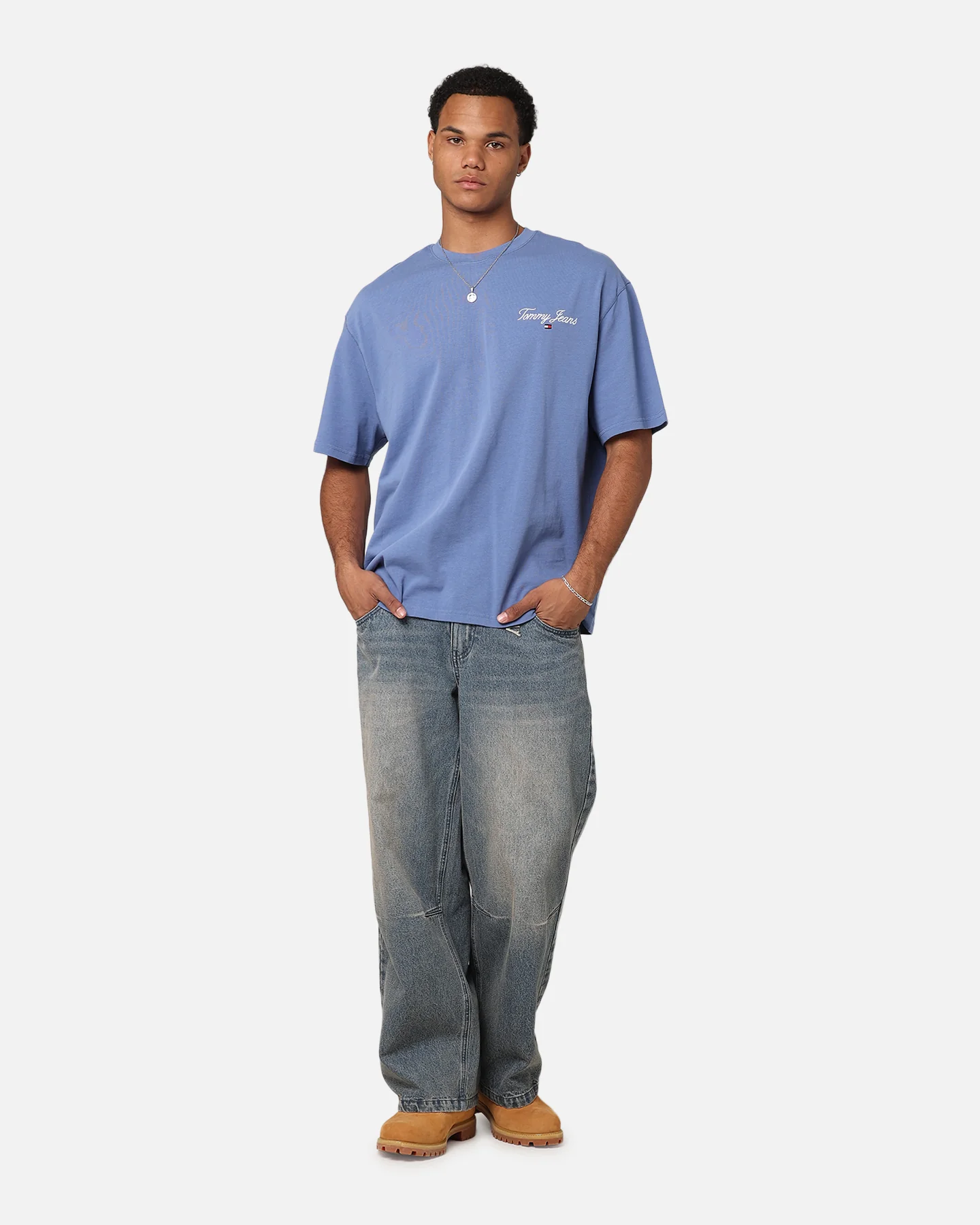 Tommy Jeans TJM OVZ Serif Linear T-Shirt Charmed - Image 3