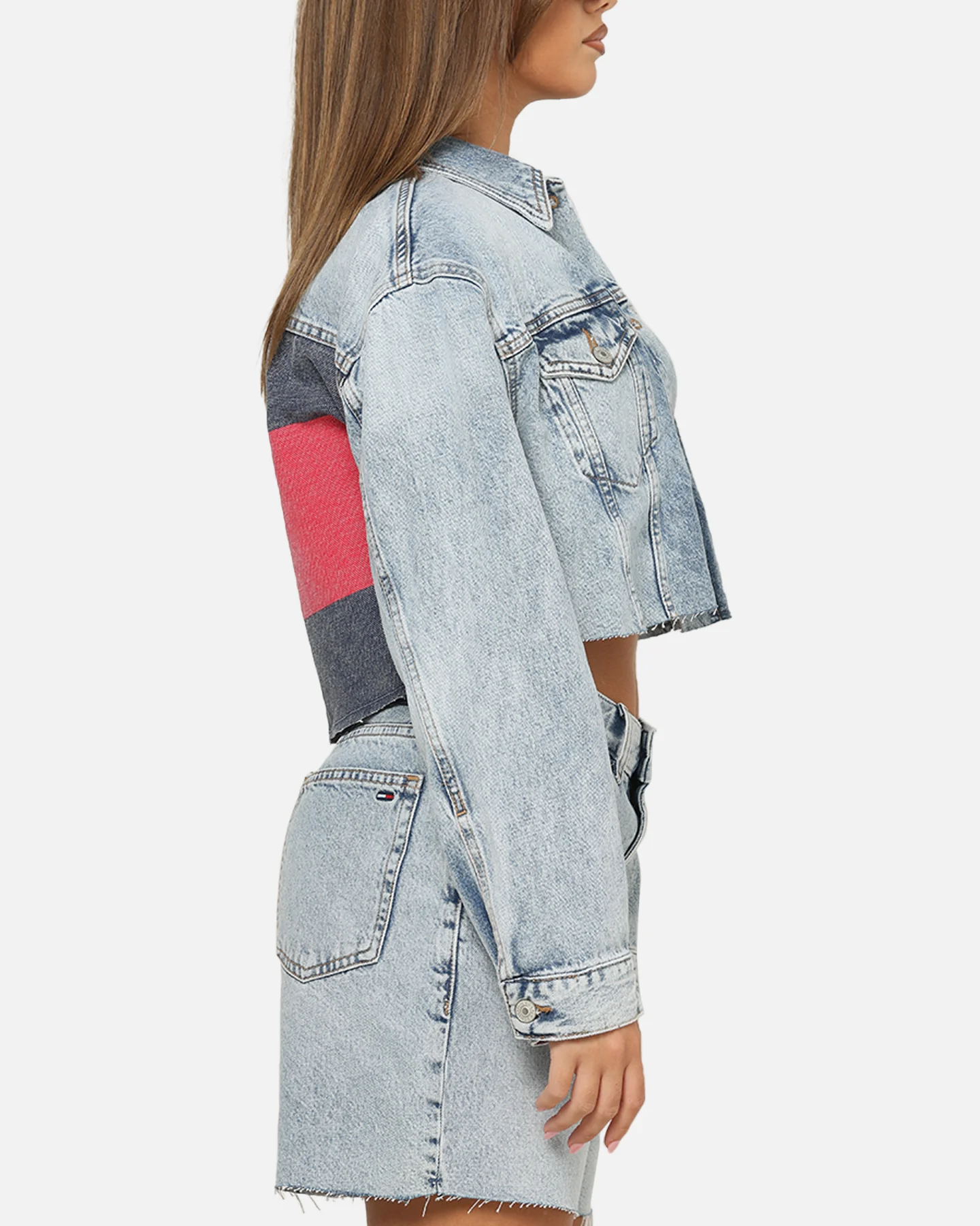 Tommy Jeans Women's Cropped Denim Trucker Jacket Mid Denim - Image 5