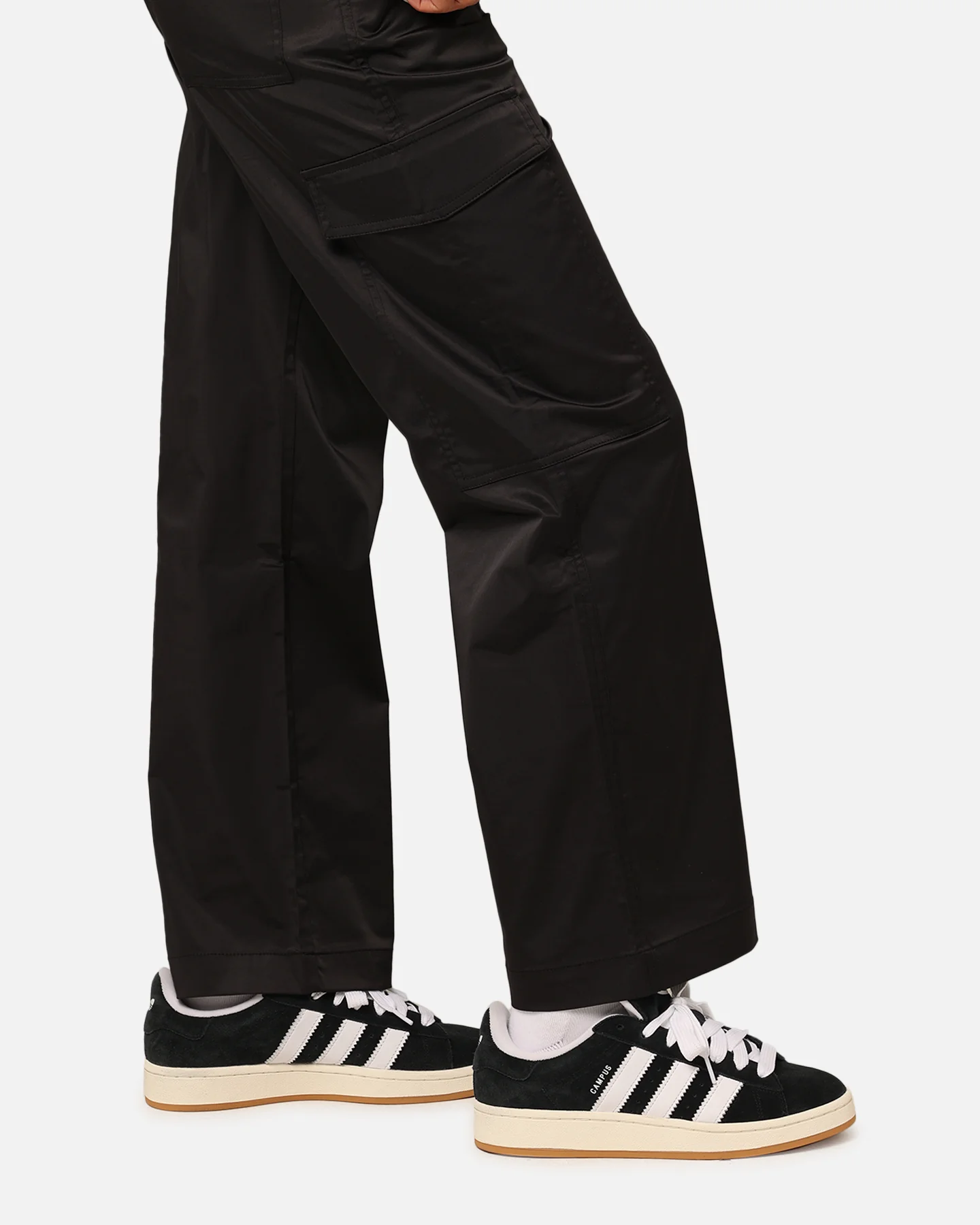 Tommy Jeans Women's Satin Utility Pants Black - Image 2