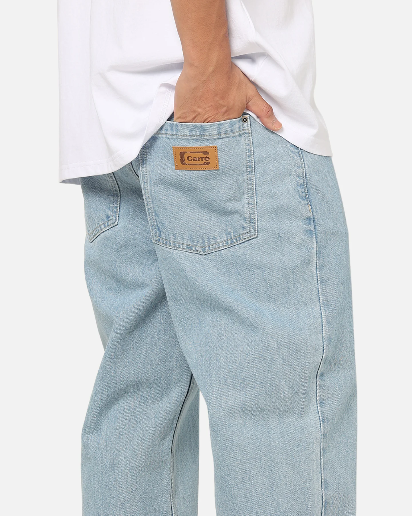 Carre Union Straight Fit Jeans Light Wash Blue - Image 3