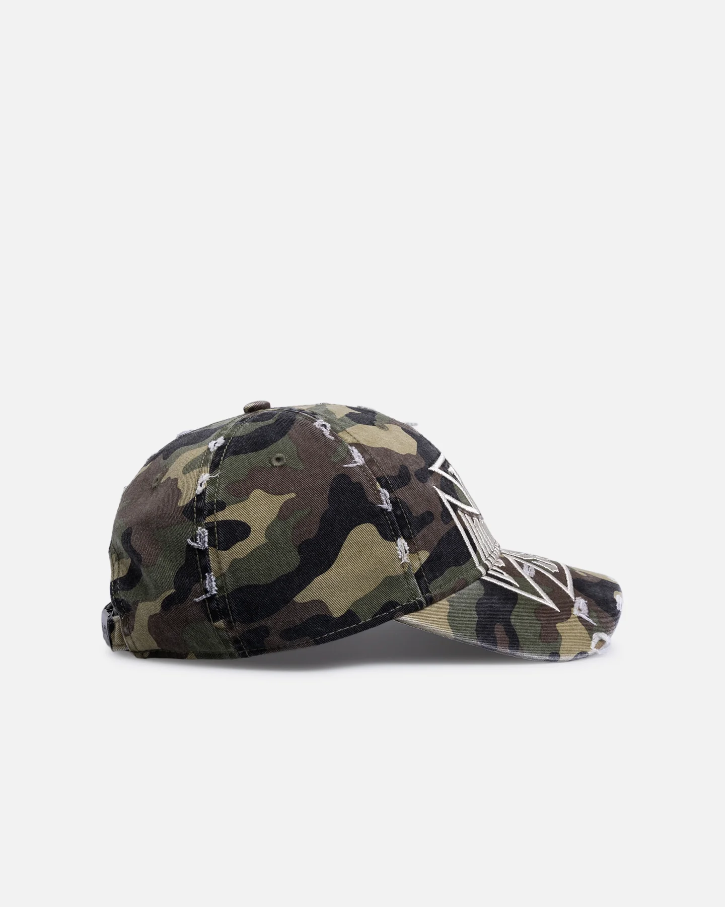 Von Dutch Cross Distressed Strapback Cap Camo - Image 3