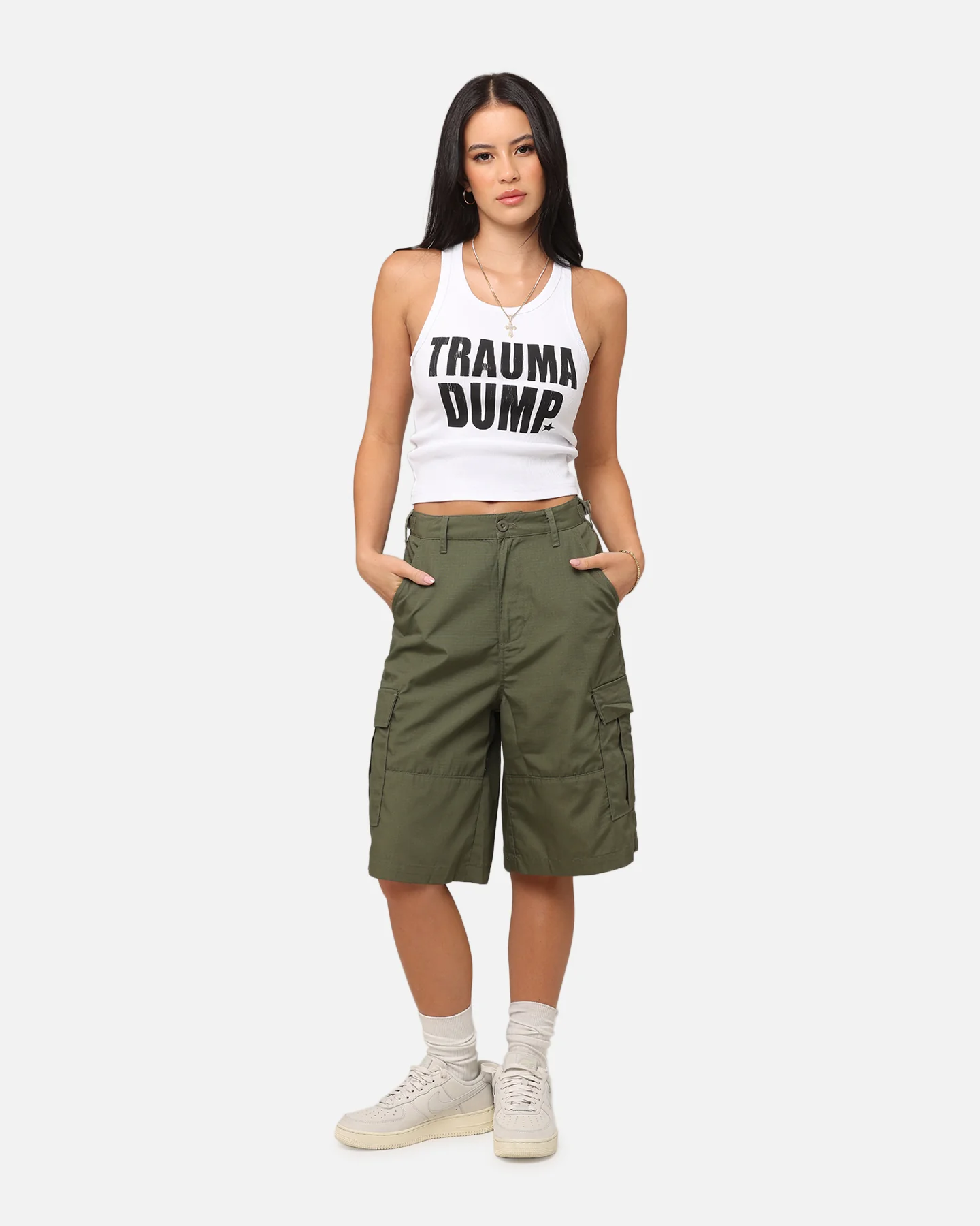 X-Girl Women's Easy Cargo Shorts Flight Green - Image 2