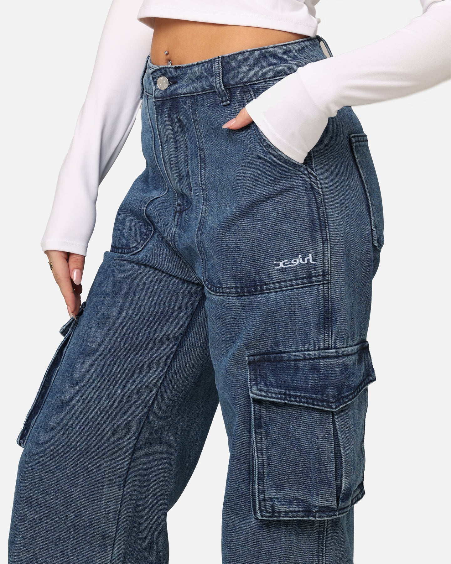 X-Girl Women's Mills Drill Cargo Jeans Indigo - Image 4